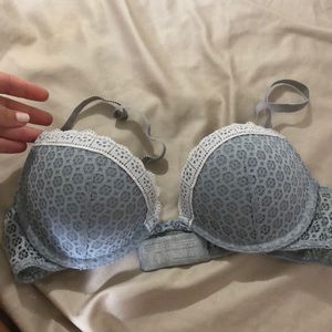 Gap bra